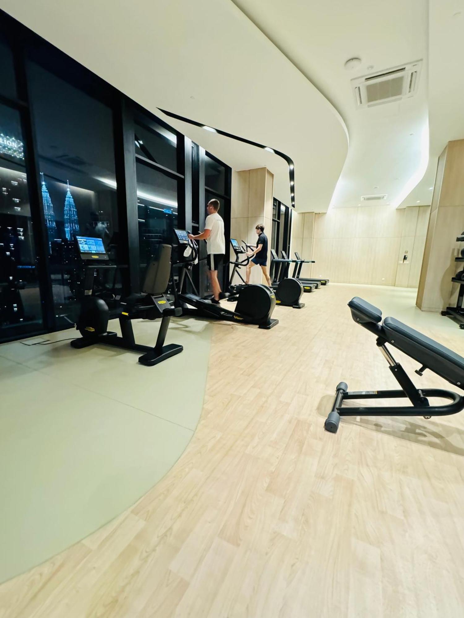 Axon Suite Premium Kl Kuala Lumpur Exterior foto